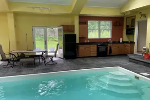 851 E New Lenox Rd, Pittsfield, MA 01201 - Photo 22
