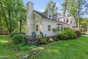214 Gale Rd, Williamstown, MA 01267 - Photo 4