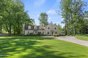 214 Gale Rd, Williamstown, MA 01267 - Photo 2