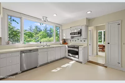 214 Gale Rd, Williamstown, MA 01267 - Photo 28