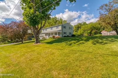 10 Park Dr, Lanesborough, MA 01237 - Photo 2