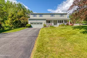 10 Park Dr, Lanesborough, MA 01237 - Photo 4
