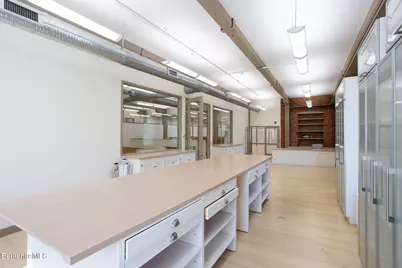 125 Pecks Rd, Pittsfield, MA 01201 - Photo 30
