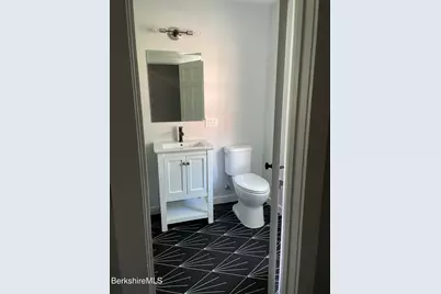 173 Water St #5, Williamstown, MA 01267 - Photo 6