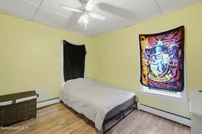 96-98 Brown St, Pittsfield, MA 01201 - Photo 32