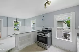 96-98 Brown St, Pittsfield, MA 01201 - Photo 36