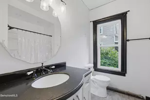96-98 Brown St, Pittsfield, MA 01201 - Photo 34
