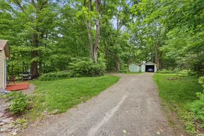 33 Saint Anns Ave, Lenox, MA 01240 - Photo 6