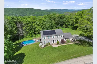 19 Terrace Dr, New Lebanon, NY 12125 - Photo 2