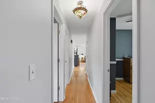 18 Greenings Ave, Pittsfield, MA 01201 - Photo 20