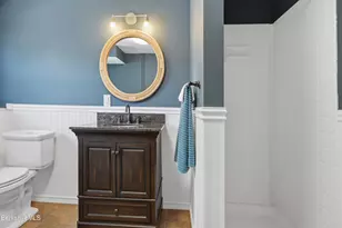 18 Greenings Ave, Pittsfield, MA 01201 - Photo 36
