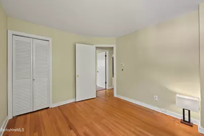 28 Hopewell Dr, Pittsfield, MA 01201 - Photo 26