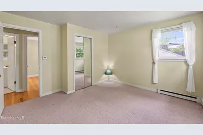 28 Hopewell Dr, Pittsfield, MA 01201 - Photo 22