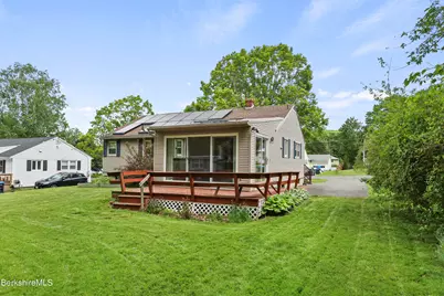 28 Hopewell Dr, Pittsfield, MA 01201 - Photo 32