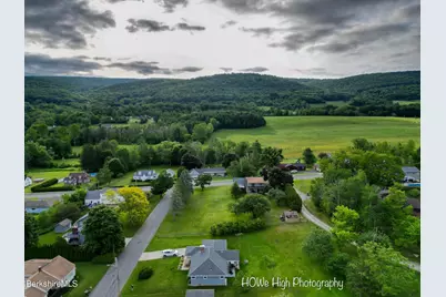 18 Dubis St, Adams, MA 01220 - Photo 42