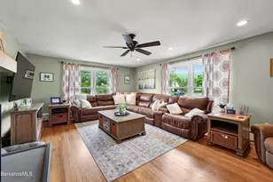 18 Dubis St, Adams, MA 01220 - Photo 20