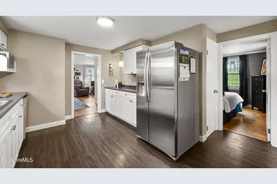 46 Woodlawn Ave, North Adams, MA 01247 - Photo 14