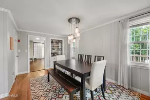 46 Woodlawn Ave, North Adams, MA 01247 - Photo 18