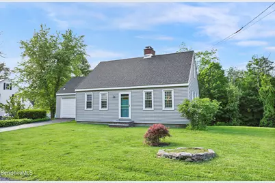 46 Woodlawn Ave, North Adams, MA 01247 - Photo 2