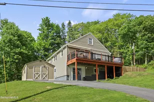 457 N Eagle St, Clarksburg, MA 01247 - Photo 20