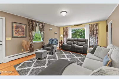 457 N Eagle St, Clarksburg, MA 01247 - Photo 4