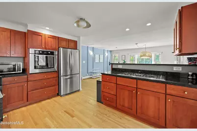 85 Pixley Rd, Great Barrington, MA 01230 - Photo 10