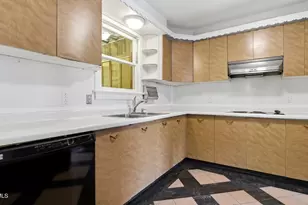 125 Friend St, Adams, MA 01220 - Photo 12