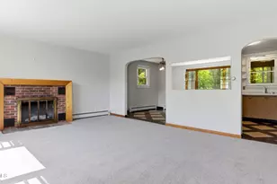 125 Friend St, Adams, MA 01220 - Photo 6