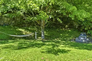 125 Friend St, Adams, MA 01220 - Photo 28