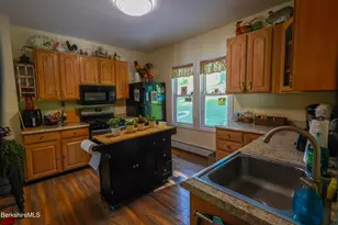 34 Shaft Rd, North Adams, MA 01247 - Photo 8
