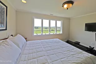 154 Plunkett St, Lenox, MA 01240 - Photo 32