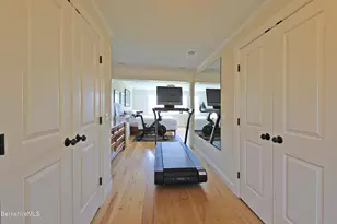 154 Plunkett St, Lenox, MA 01240 - Photo 34