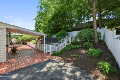29 Cecelia Ter, Pittsfield, MA 01201 - Photo 24