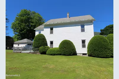 32 Valley St, Adams, MA 01220 - Photo 44