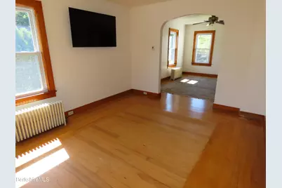 32 Valley St, Adams, MA 01220 - Photo 28