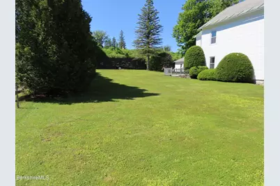 32 Valley St, Adams, MA 01220 - Photo 42