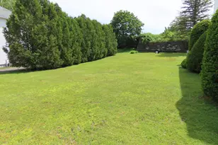 32 Valley St, Adams, MA 01220 - Photo 4