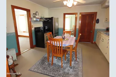 32 Valley St, Adams, MA 01220 - Photo 8