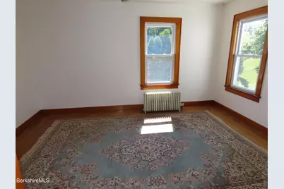32 Valley St, Adams, MA 01220 - Photo 24