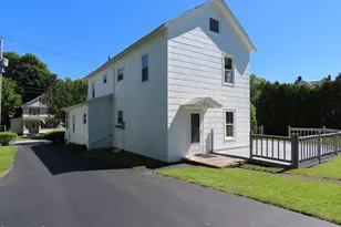 32 Valley St, Adams, MA 01220 - Photo 2