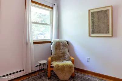 8 Stillwell St, Great Barrington, MA 01230 - Photo 34