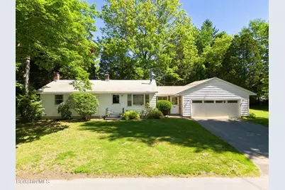 8 Stillwell St, Great Barrington, MA 01230 - Photo 2