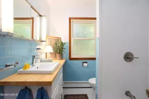 8 Stillwell St, Great Barrington, MA 01230 - Photo 28