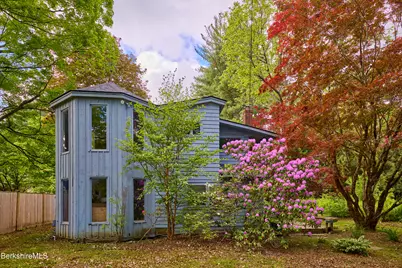 7 Church St, Stockbridge, MA 01262 - Photo 2