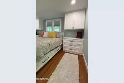 101 Harris St, North Adams, MA 01247 - Photo 32