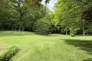 101 Harris St, North Adams, MA 01247 - Photo 10