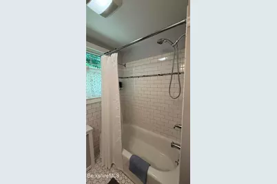 101 Harris St, North Adams, MA 01247 - Photo 40