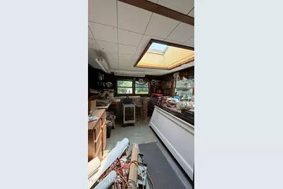 101 Harris St, North Adams, MA 01247 - Photo 6