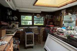 101 Harris St, North Adams, MA 01247 - Photo 6