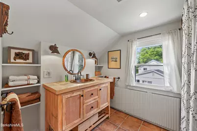 359 New Lenox Rd, Lenox, MA 01240 - Photo 30